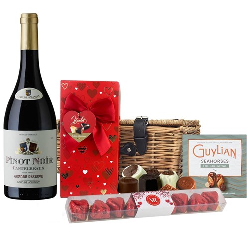 Castelbeaux Pinot Noir 75cl Red Wine And Chocolate Love You Hamper